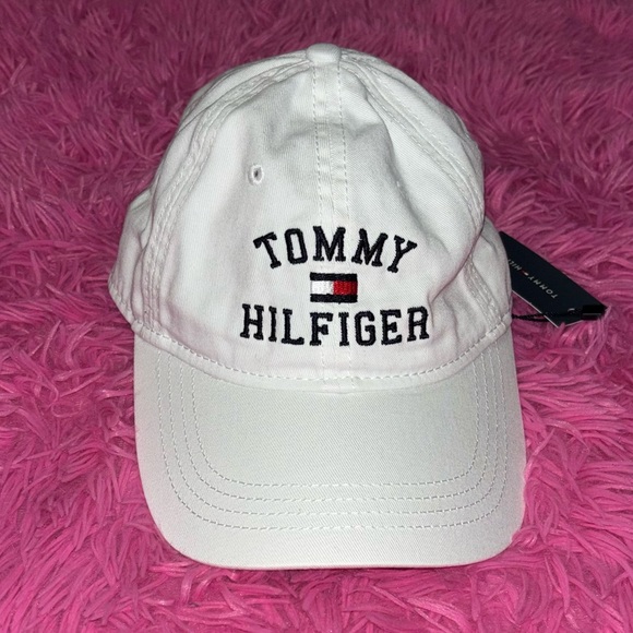 Tommy Hilfiger 90s Men White Adjustable Baseball Cap - Picture 2 of 4